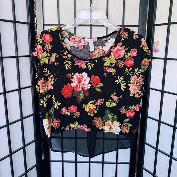 Floral Chiffon Tail Crop Top - Picture 1 of 4